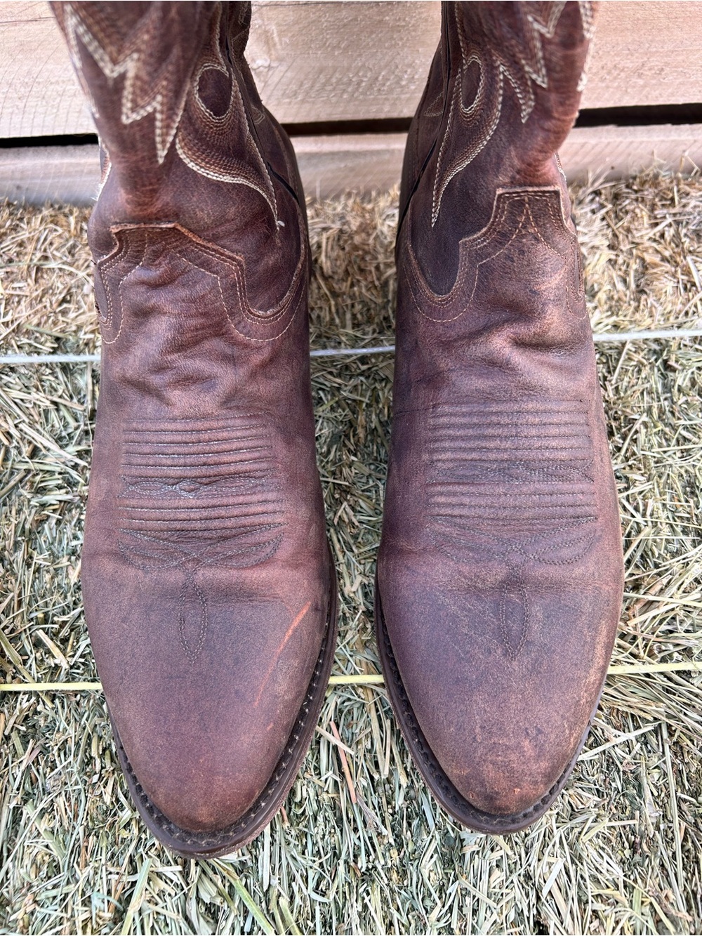 Dan Post Brown Western Cowboy Boots - Picture 6 of 10